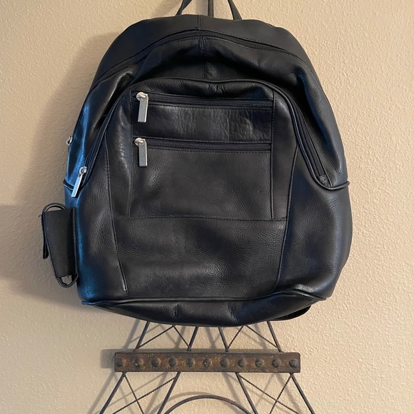 Wilsons Leather Bags Vintage Wilsons Leather Backpack Poshmark